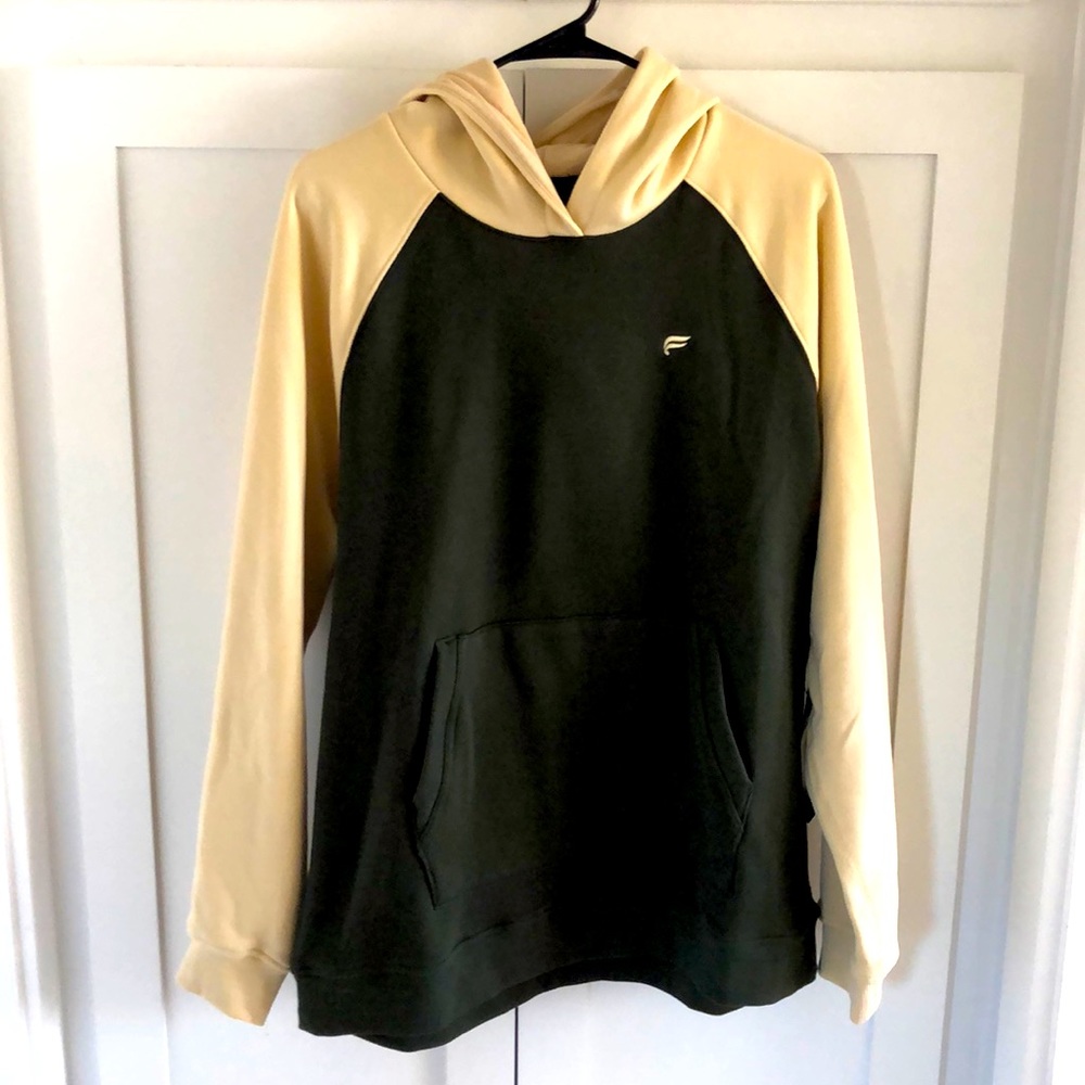 Fabletics Post game Men’s XL hoodie